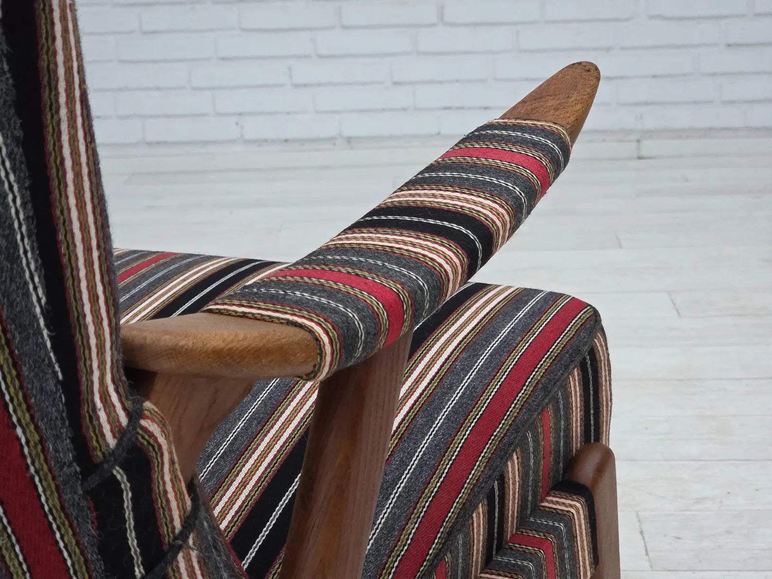 Swedish_High_Back_Armchair_in_Striped_Wool,_1960s,_Sweden