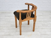 Sheepskin_Armchair_in_Oak,_1955,_Denmark
