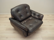 Armchair_With_Castors,_Natural_Leather,_1970s,_Italy