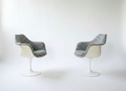 Set_of_2_1970s_Tulip-Style_Swivel_Armchairs_in_Patterned_Fabric