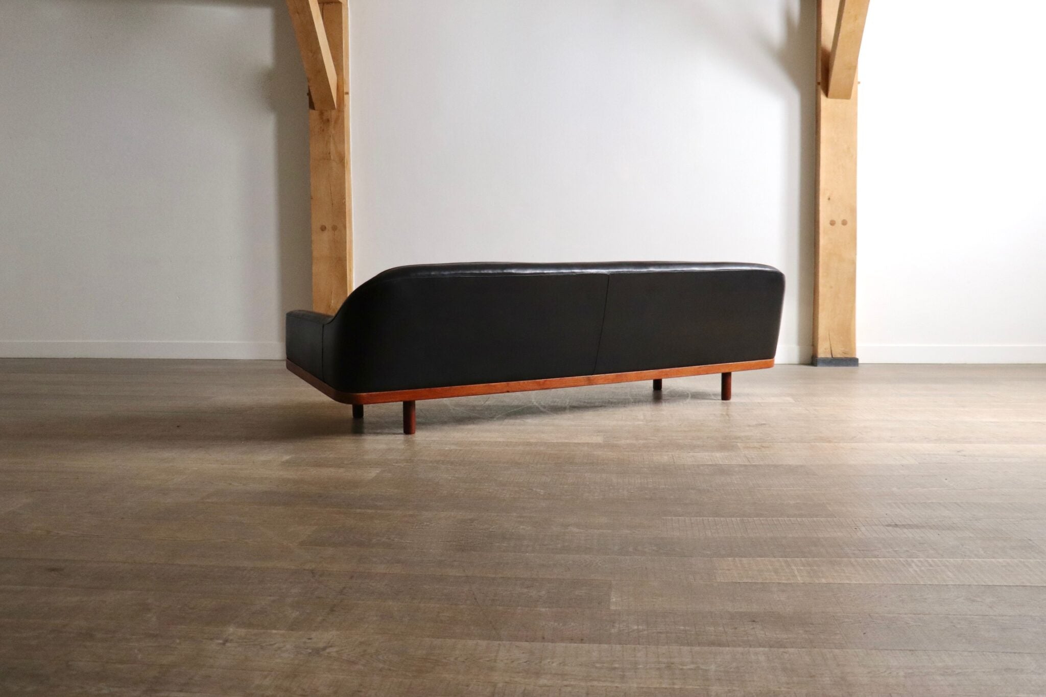 Arne_Halvorsen_Model_2010_Sofa,_Norwegian_Black_Leather_Mid_Century_Modern,_1960s