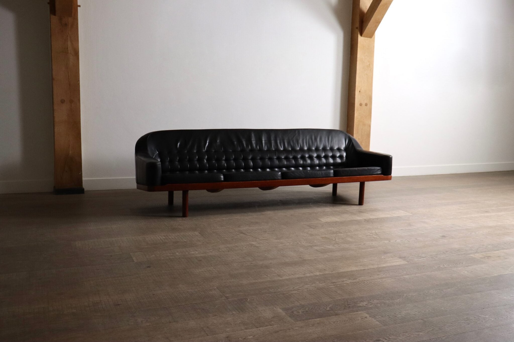 Arne_Halvorsen_Model_2010_Sofa,_Norwegian_Black_Leather_Mid_Century_Modern,_1960s