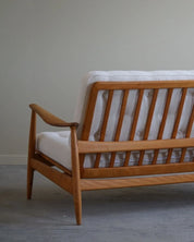 Arne_Vodder_2-Seater_Sofa,_Model_Fd_161,_Reupholstered_in_Bouclé,_1950s