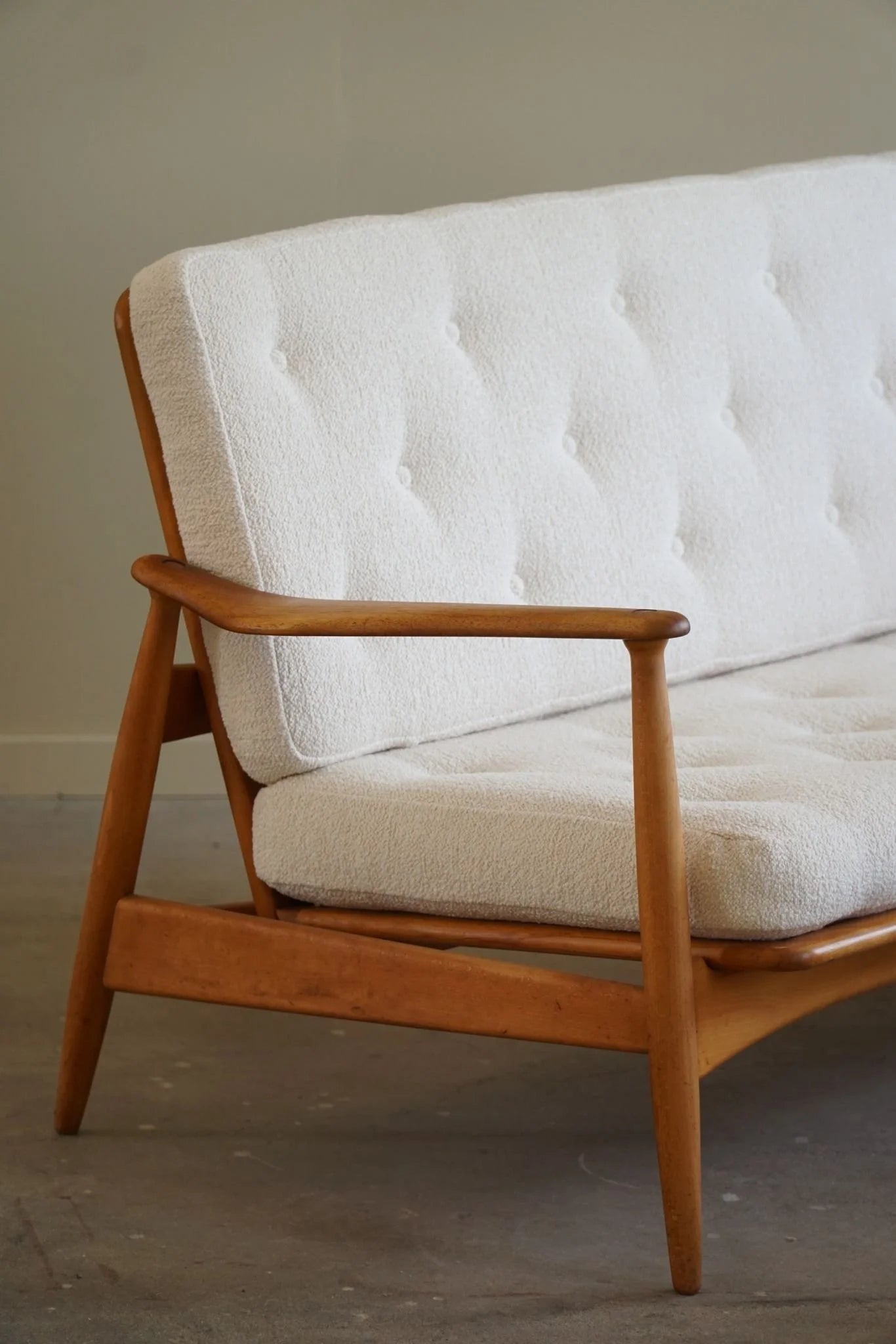 Arne_Vodder_2-Seater_Sofa,_Model_Fd_161,_Reupholstered_in_Bouclé,_1950s