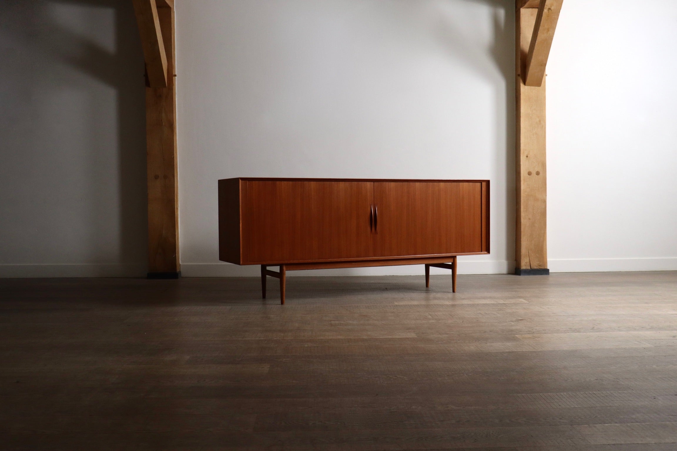 Arne_Vodder_Model_75_Sideboard_for_Sibast_Møbler,_Danish_Teak_Mid_Century_Modern,_1960s