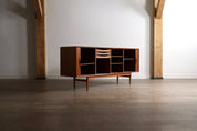 Arne_Vodder_Model_75_Sideboard_for_Sibast_Møbler,_Danish_Teak_Mid_Century_Modern,_1960s