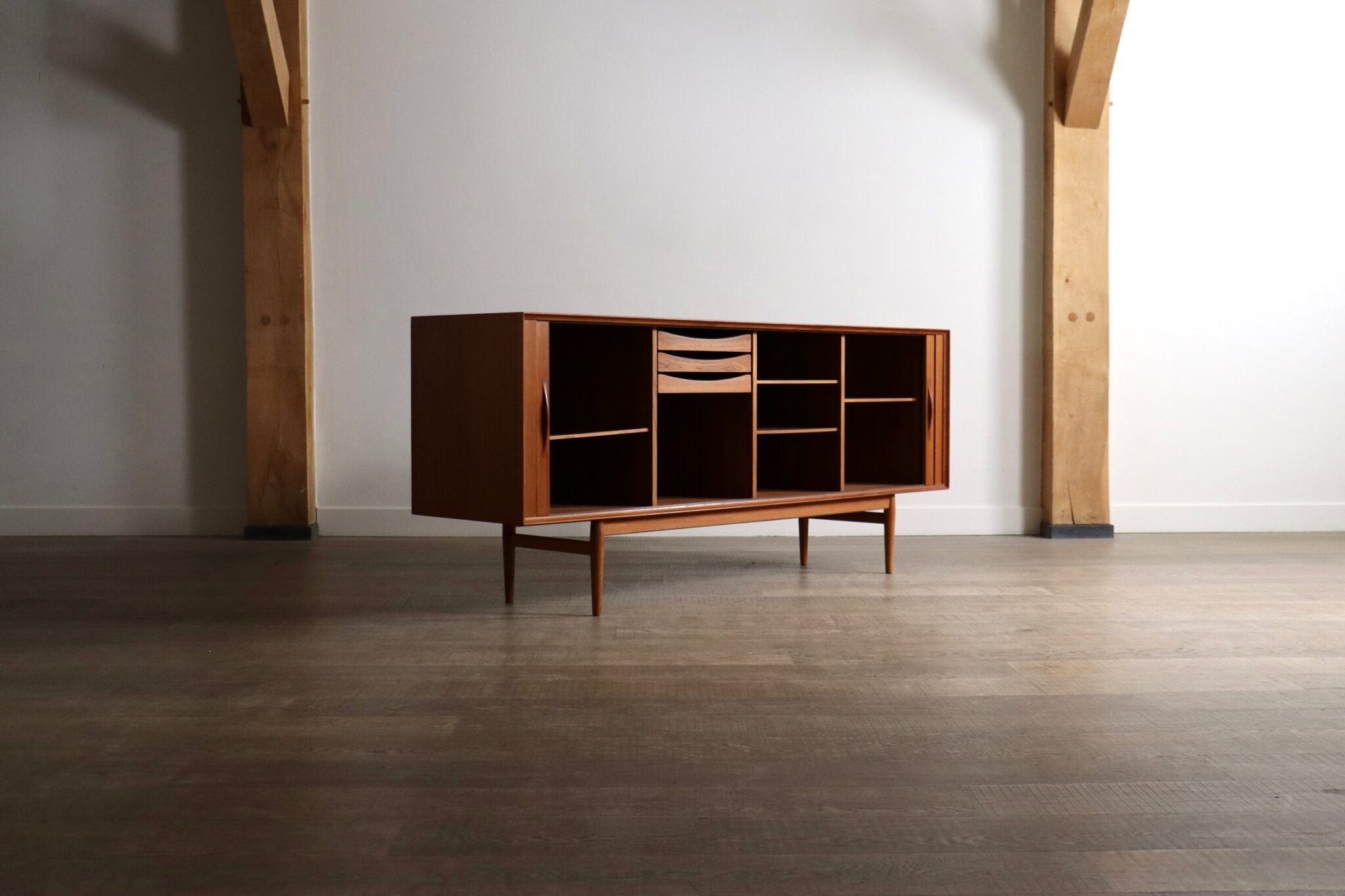 Arne_Vodder_Model_75_Sideboard_for_Sibast_Møbler,_Danish_Teak_Mid_Century_Modern,_1960s