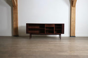 Arne_Vodder_sideboard_Model_37_for_sibast_Mobler_1960s