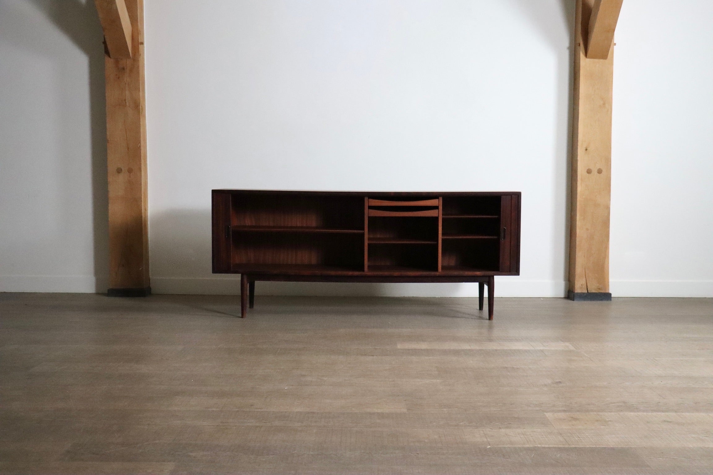 Arne_Vodder_sideboard_Model_37_for_sibast_Mobler_1960s