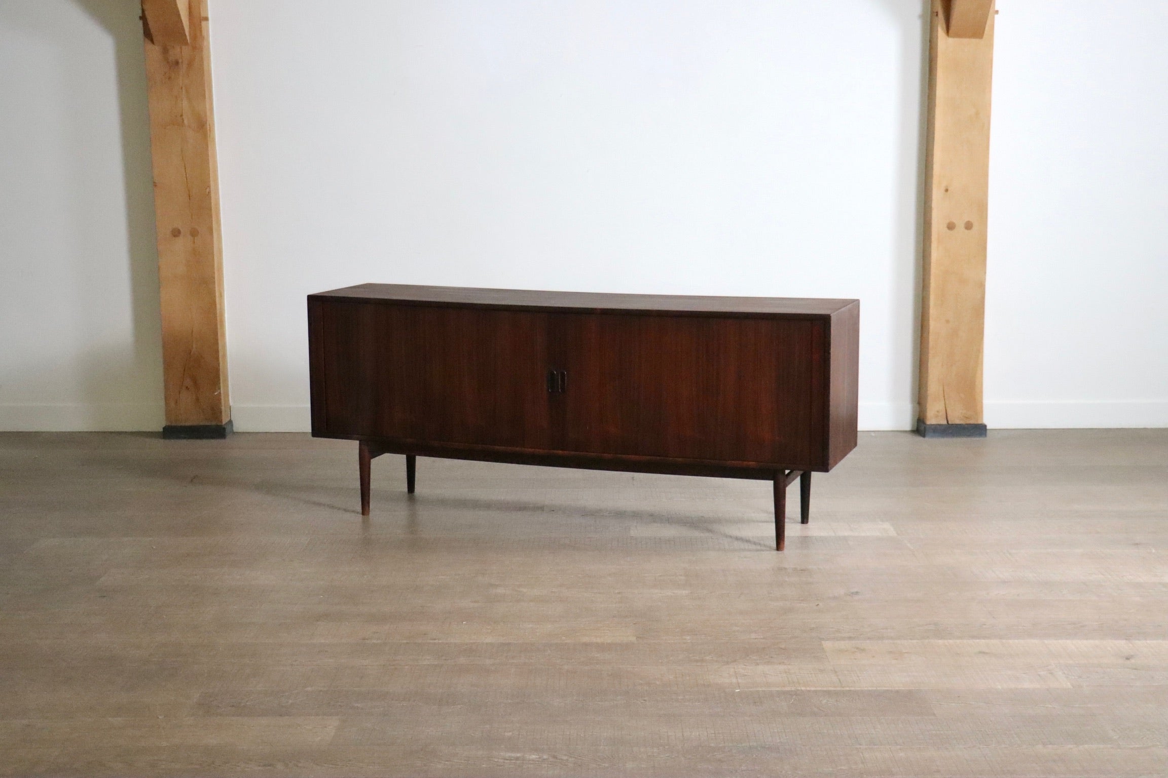 Arne_Vodder_sideboard_Model_37_for_sibast_Mobler_1960s