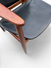 Arne_Vodder_Teak_&_Vinyl_Armchair_for_Bovirke_of_Denmark_1960's