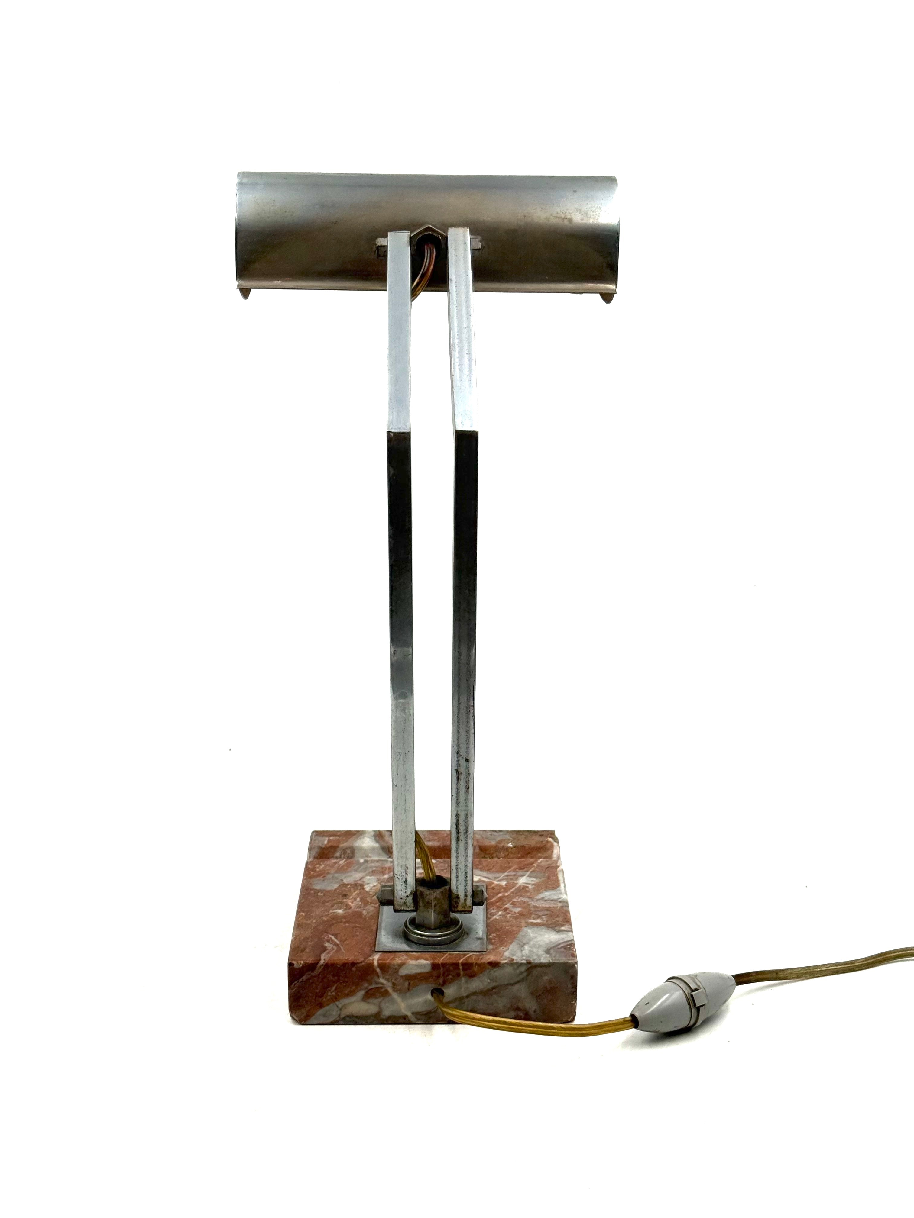 Art_Deco_Desk_Lamp_in_Chrome_and_Red_Marble,_France_1930s