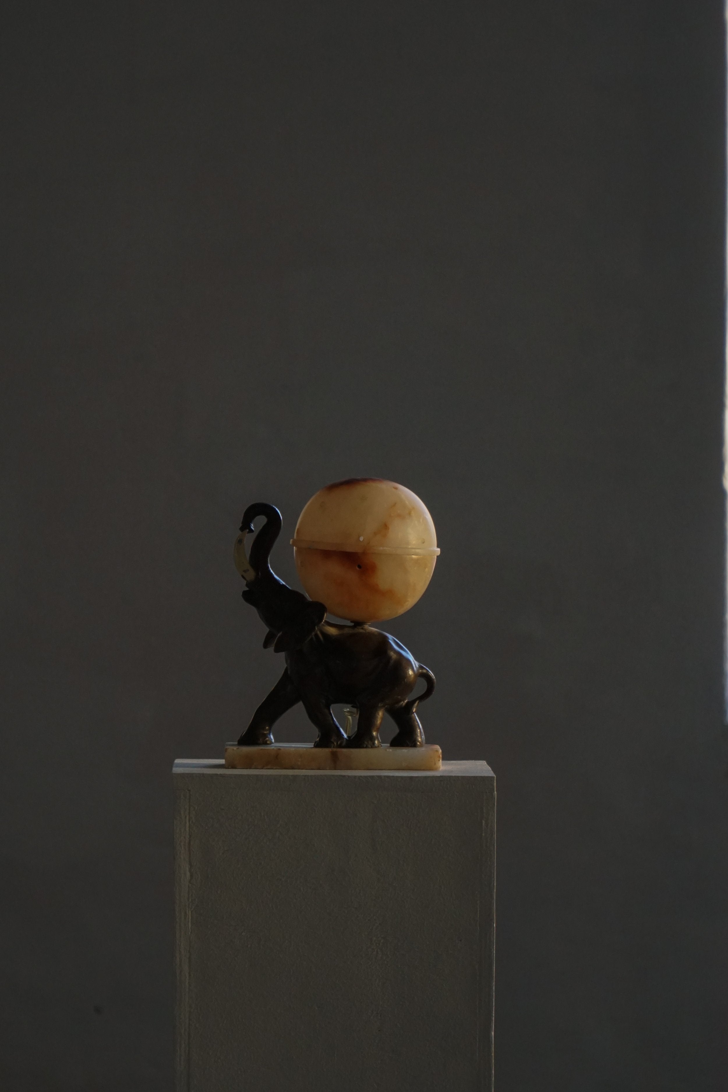 Art_Deco_Elephant_Table_Lamp_with_Alabaster_Globe