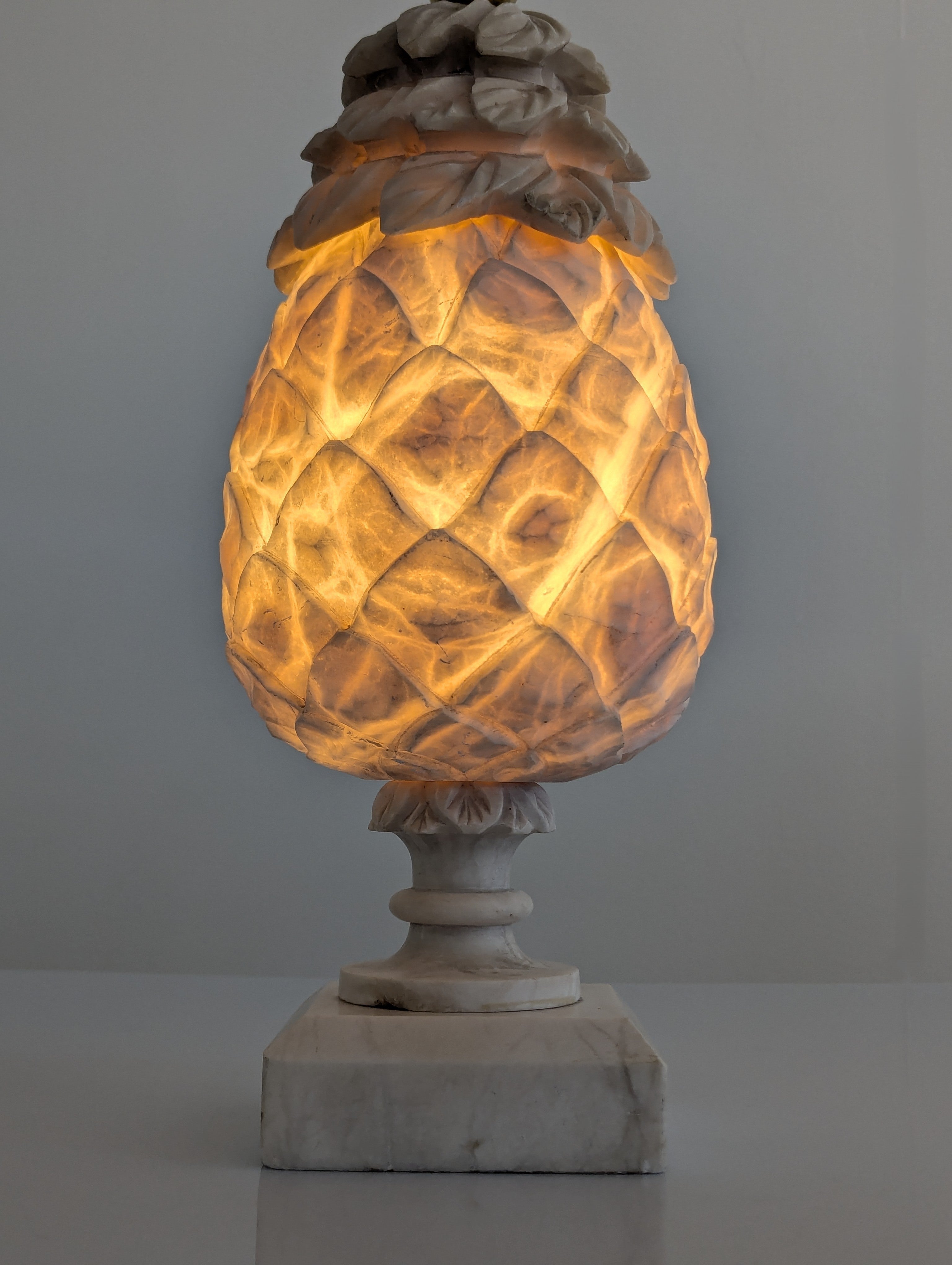 Hand_Carved_Alabaster_Pineapple_Table_Lamp,_France,_1930s