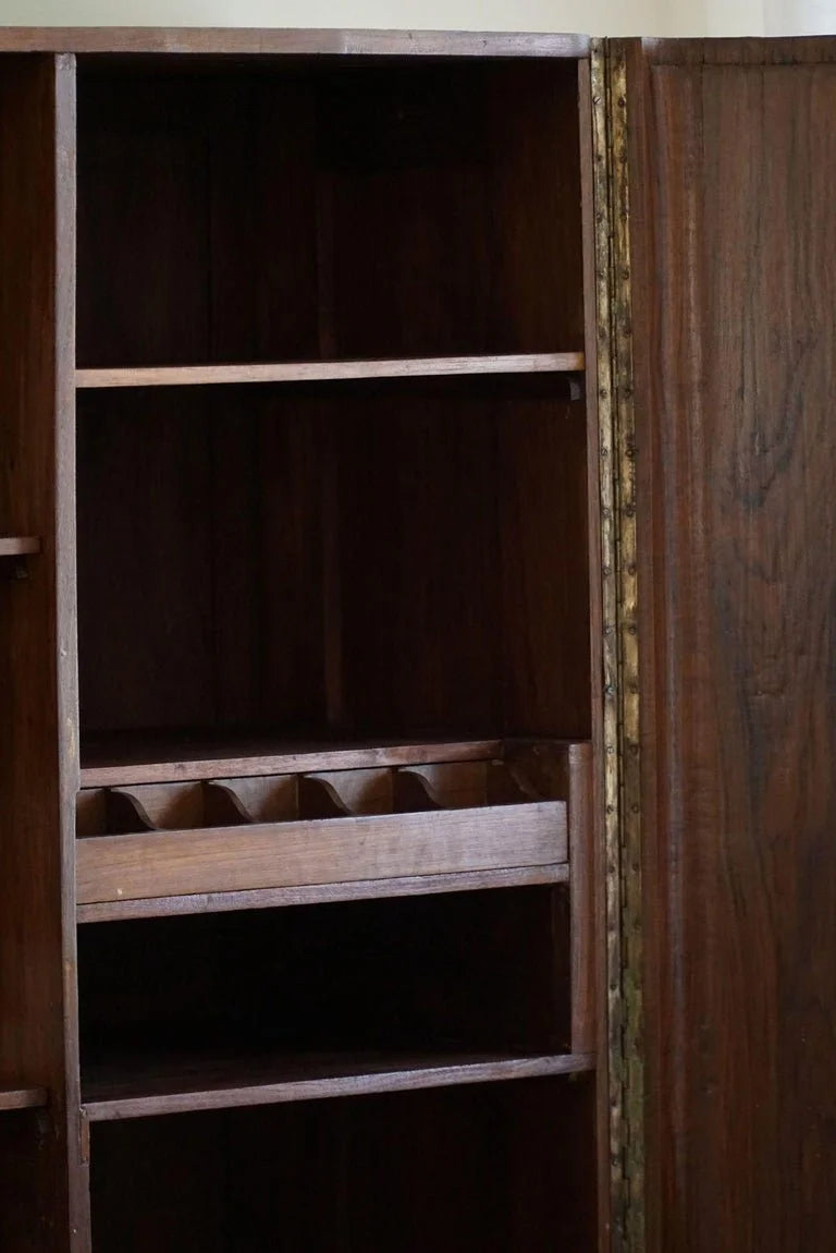 Art_Deco_Oak_Cabinet_by_Italian_Maker_from_1940s
