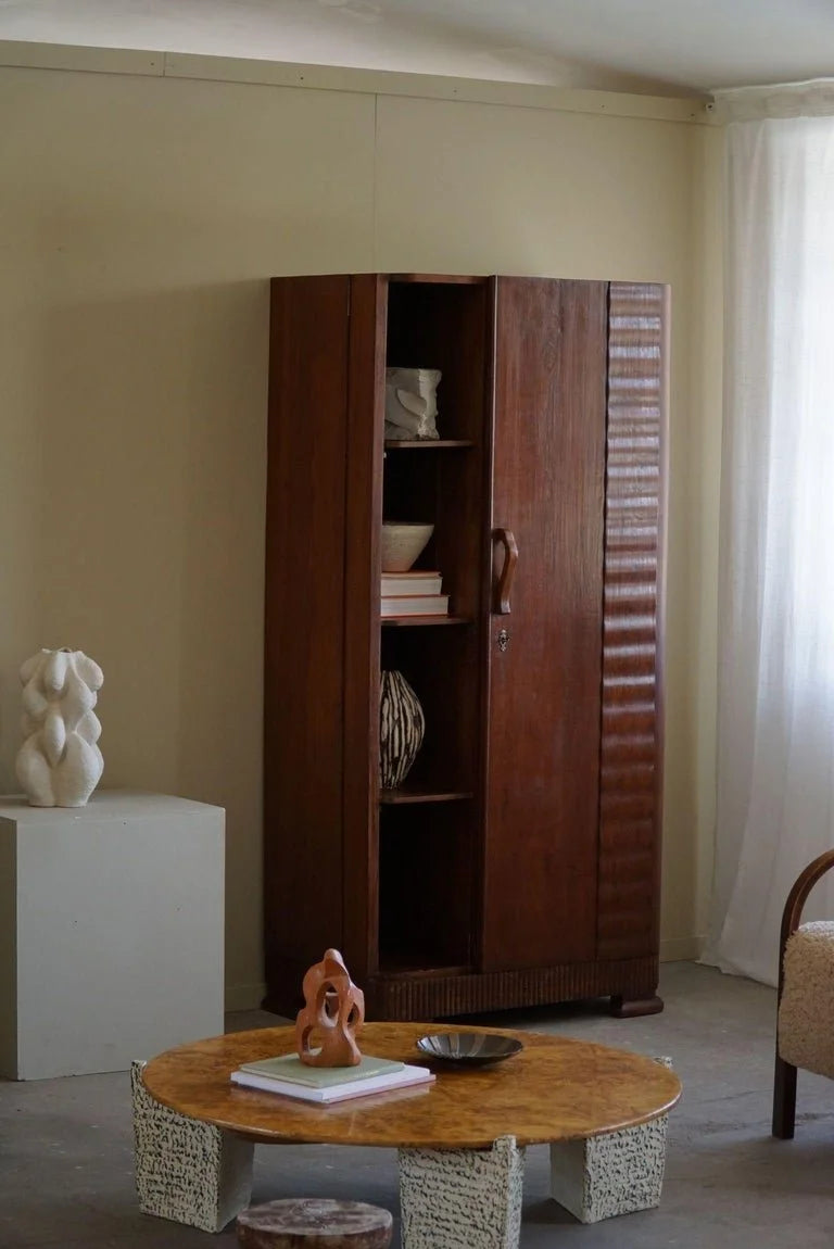 Art_Deco_Oak_Cabinet_by_Italian_Maker_from_1940s