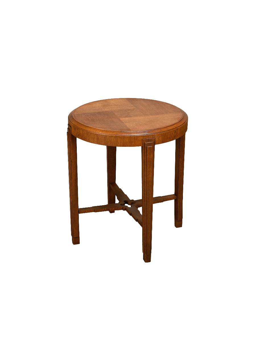 Art_Deco_Side_Table_in_Amsterdam_School_Style,_Solid_Oak,_Netherlands,_1930s