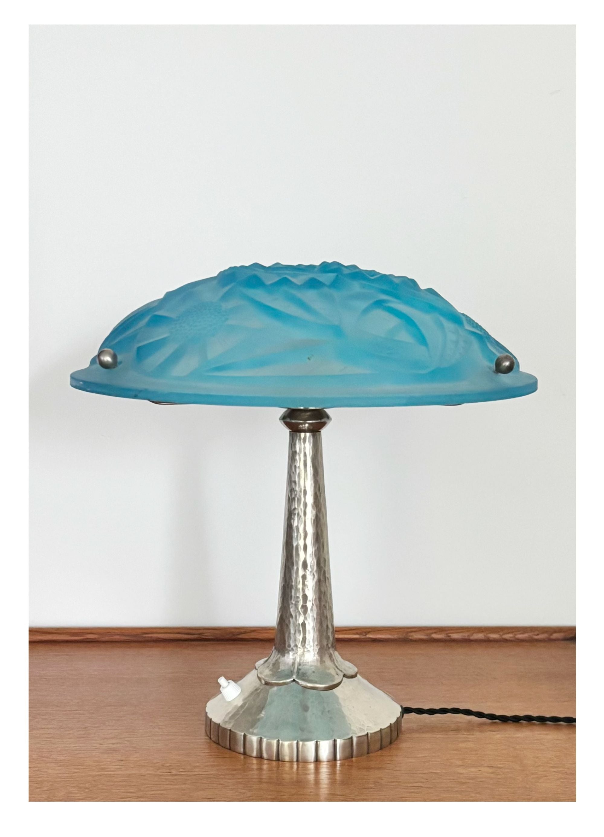 1920s–30s_Art_Deco_Table_Lamp_by_David_Guéron_for_Degué,_Blue_Pâte_de_Verre_Glass,_France
