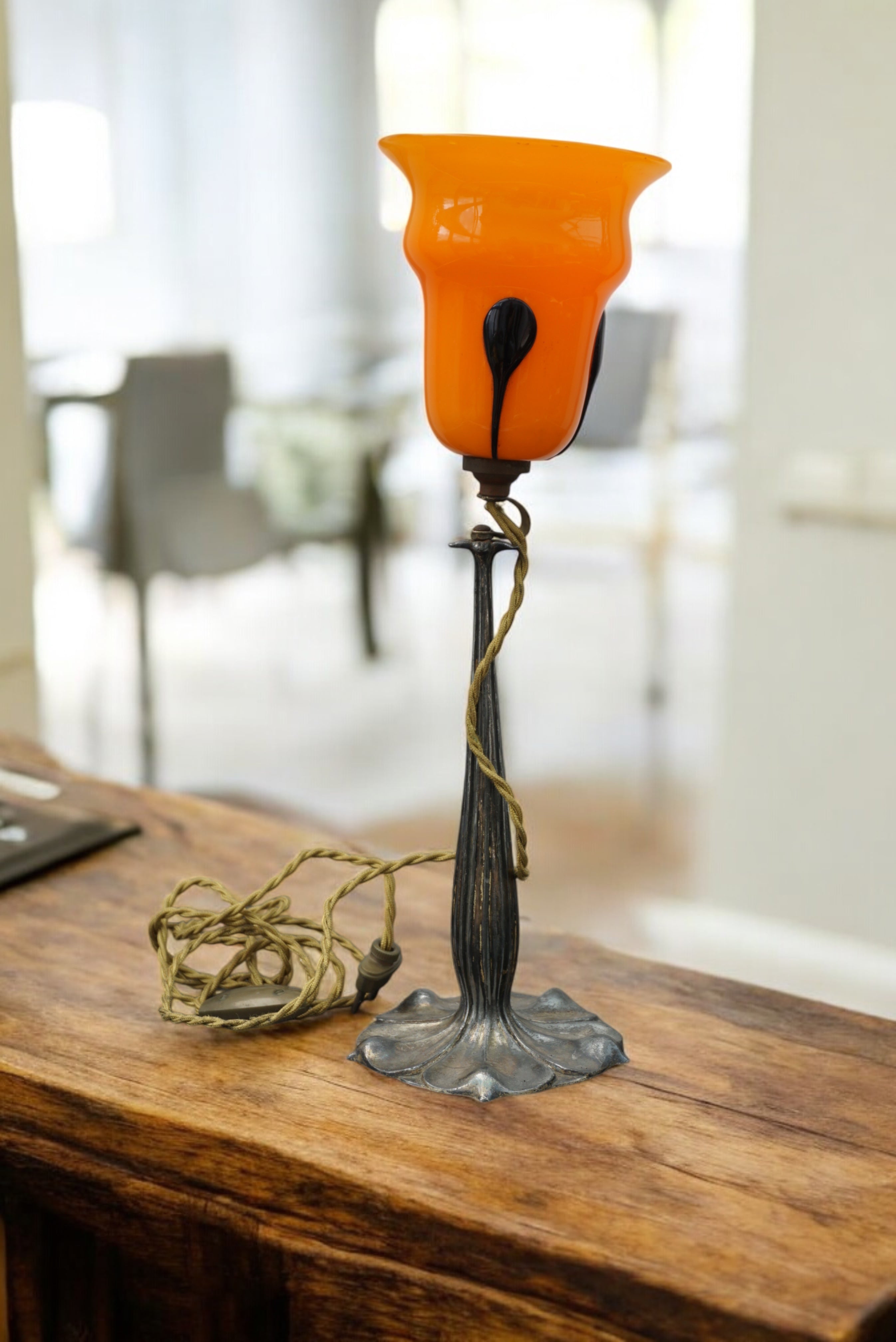 Art_Deco_Table__Lamp_signed_by_Paul_Follot