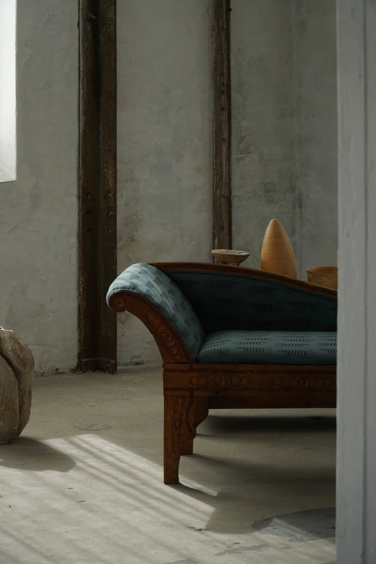 Art_Nouveau_Chaise_Lounge_in_Oak_with_Lisa_Larson_Mikey_Upholstery