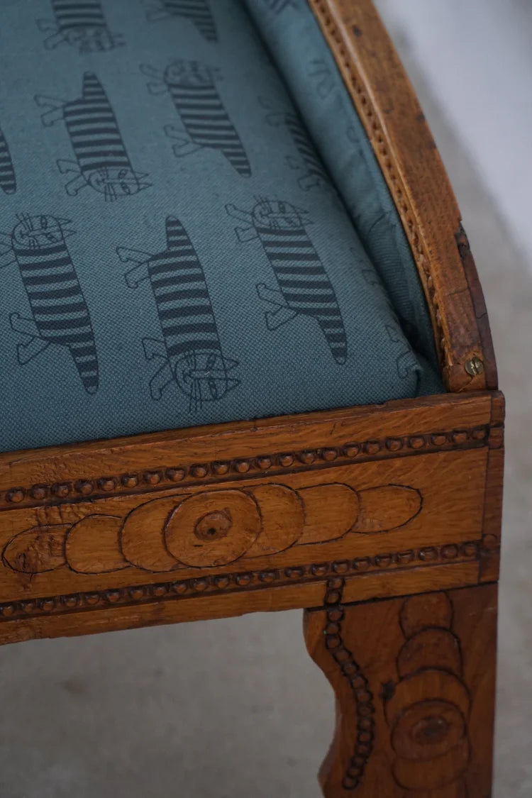Art_Nouveau_Chaise_Lounge_in_Oak_with_Lisa_Larson_Mikey_Upholstery