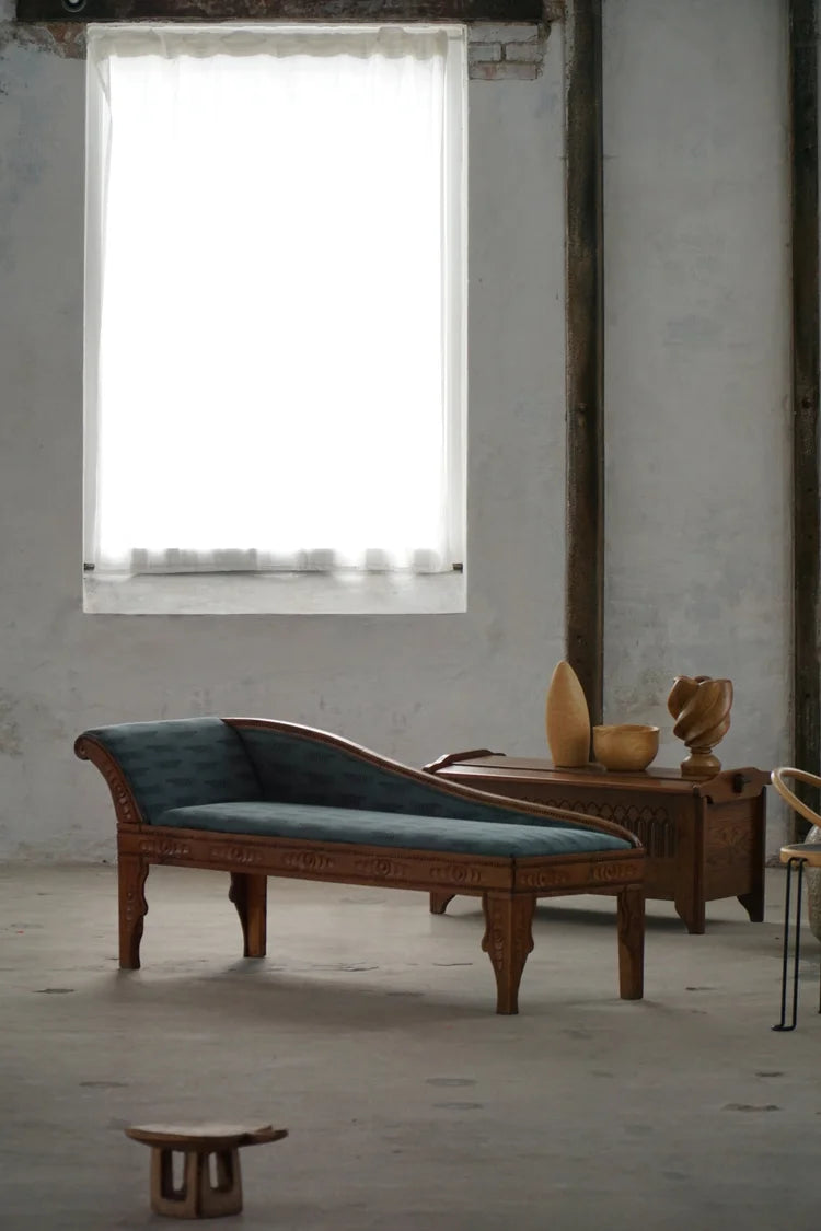 Art_Nouveau_Chaise_Lounge_in_Oak_with_Lisa_Larson_Mikey_Upholstery