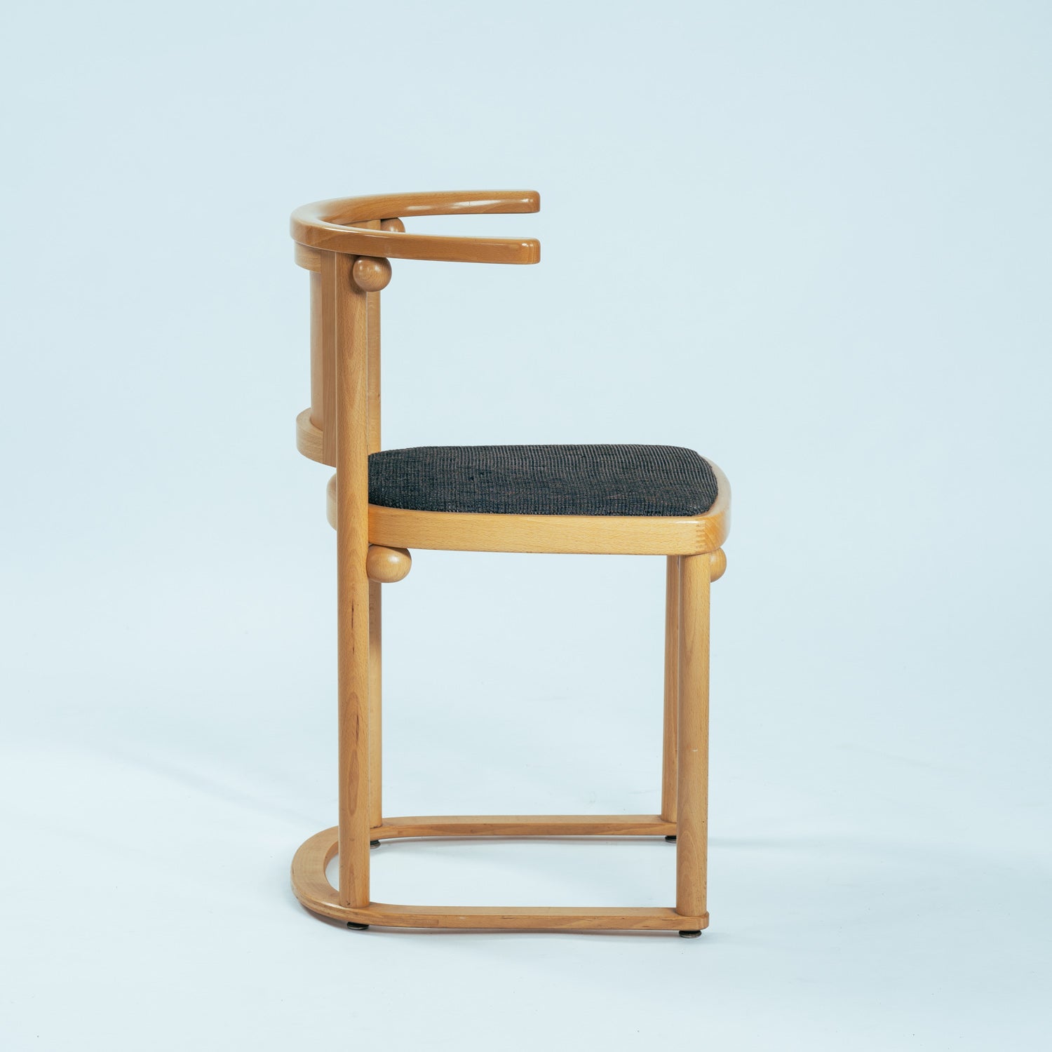 Set_of_3_Art_Nouveau_Fledermaus_Chairs_by_Josef_Hoffmann_for_Wittmann,_1980s