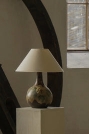 Art_Nouveau_Table_Lamp_with_Sculptural_Metal_Base_and_Decorative_Shade