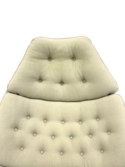 Artifort_F588_lounge_chair_with_footstool_by_Geoffrey_Harcourt