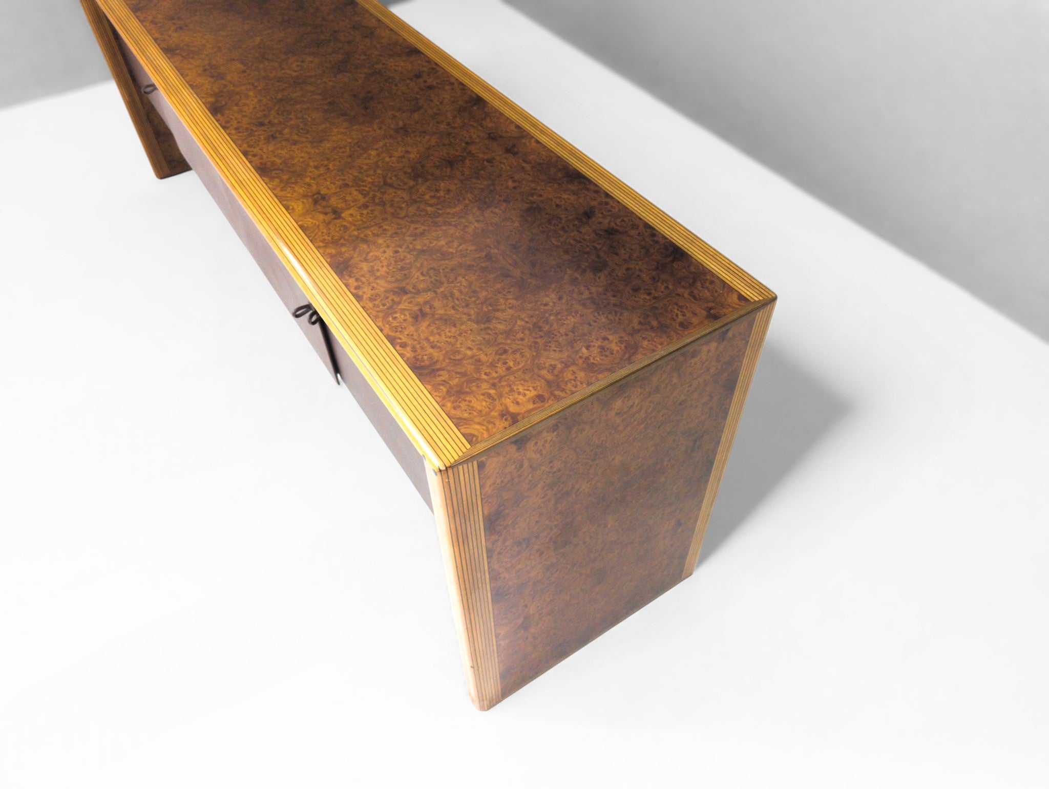 Artona_Africa_Sideboard_by_Afra_&_Tobia_Scarpa_for_Maxalto,_1970s