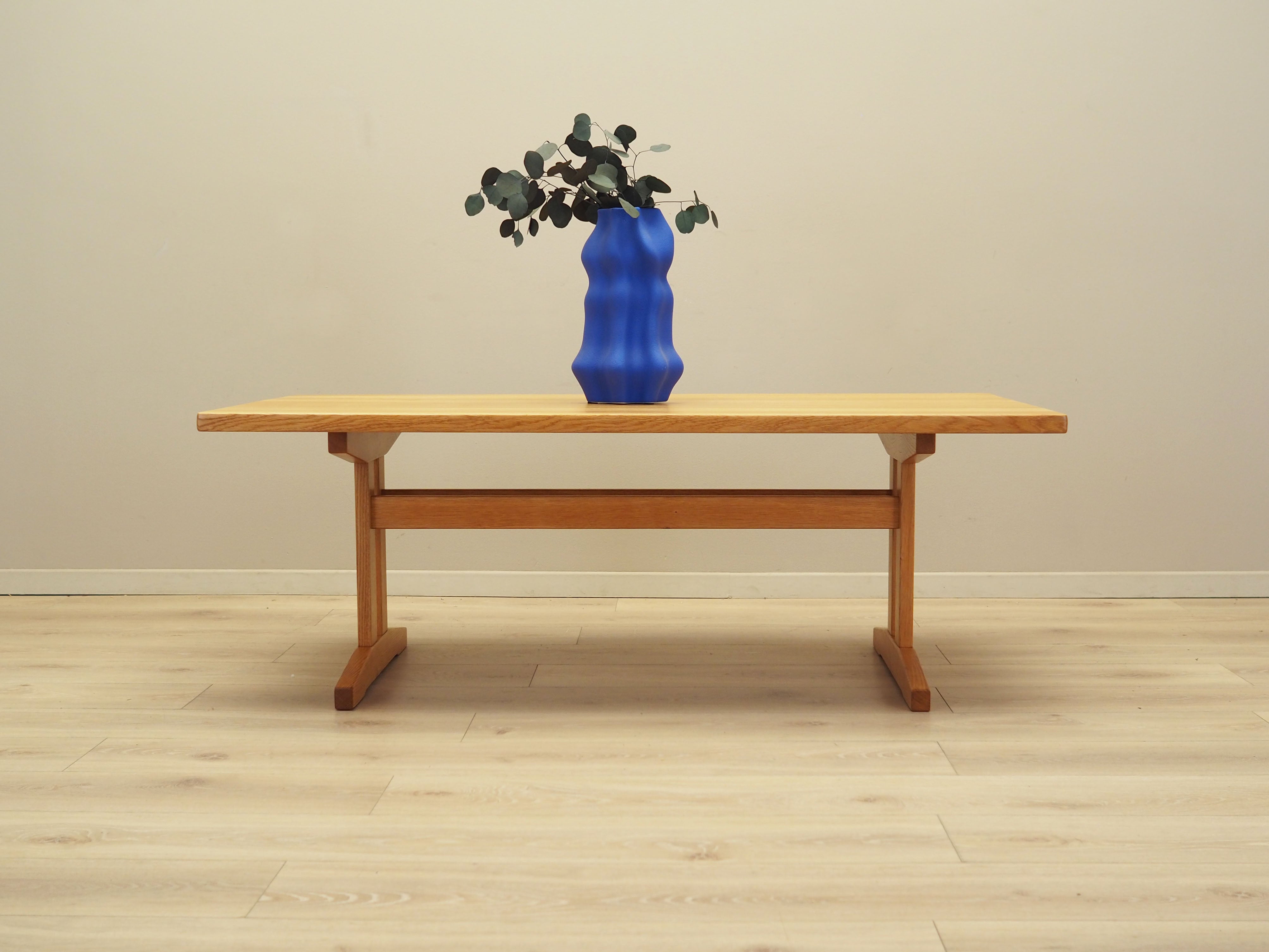 Ash_Coffee_Table,_Ash_Veneer_&_Wood,_1970s,_Denmark