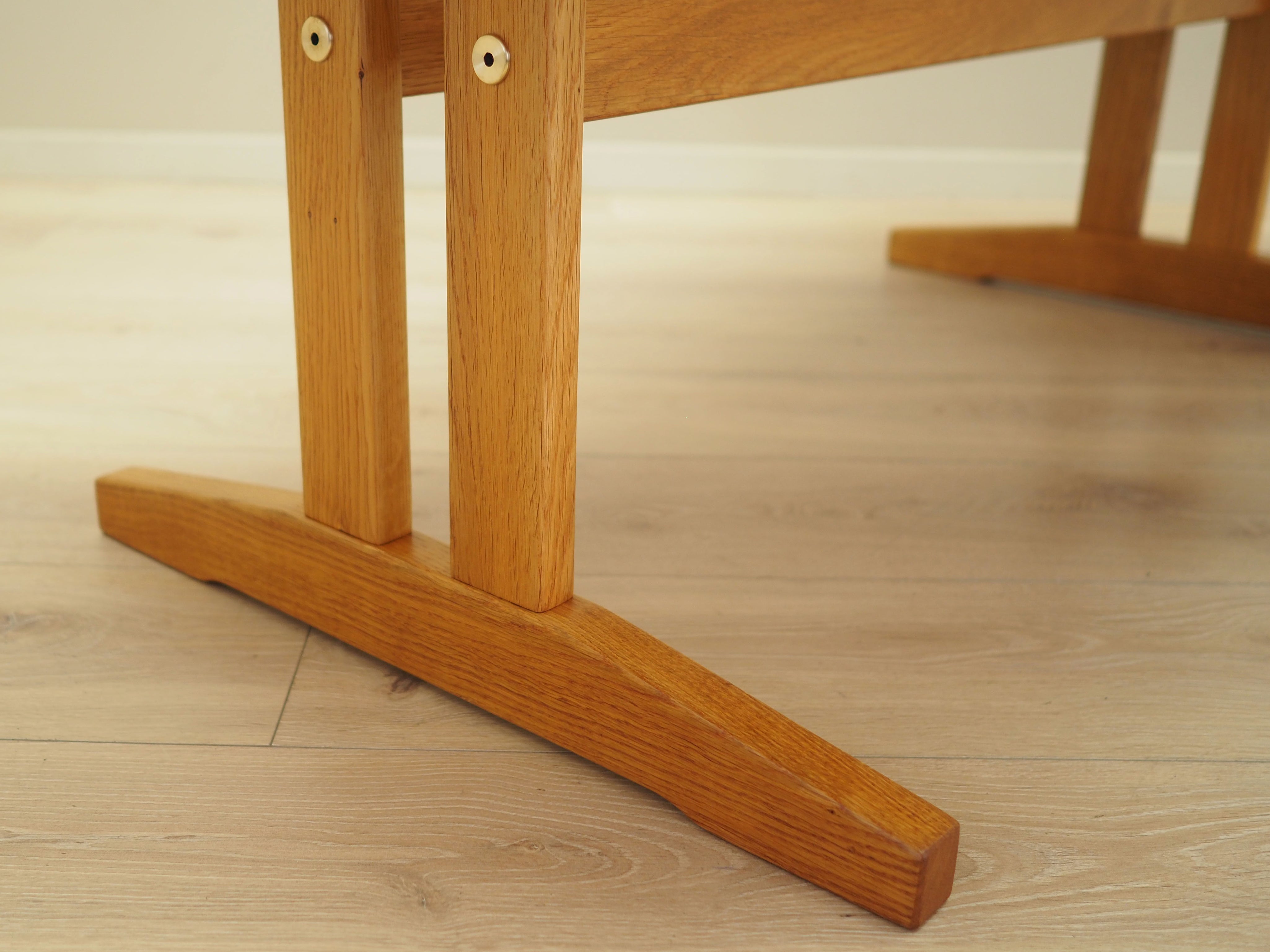 Ash_Coffee_Table,_Ash_Veneer_&_Wood,_1970s,_Denmark