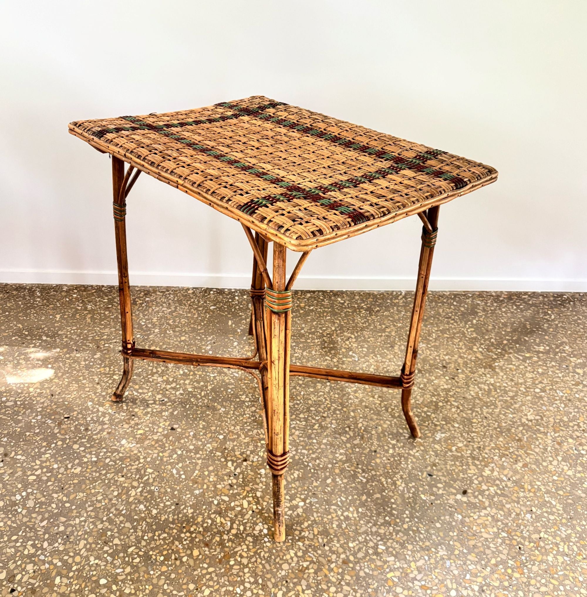 Vintage_French_Parisian_Bistro_Table_with_Red_and_Green_Details