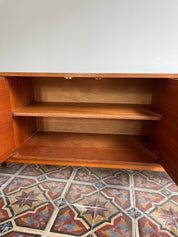 Avalon_Teak_Sideboard,_British_Mid_Century_Modern,_1960s