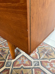 Avalon_Teak_Sideboard,_British_Mid_Century_Modern,_1960s