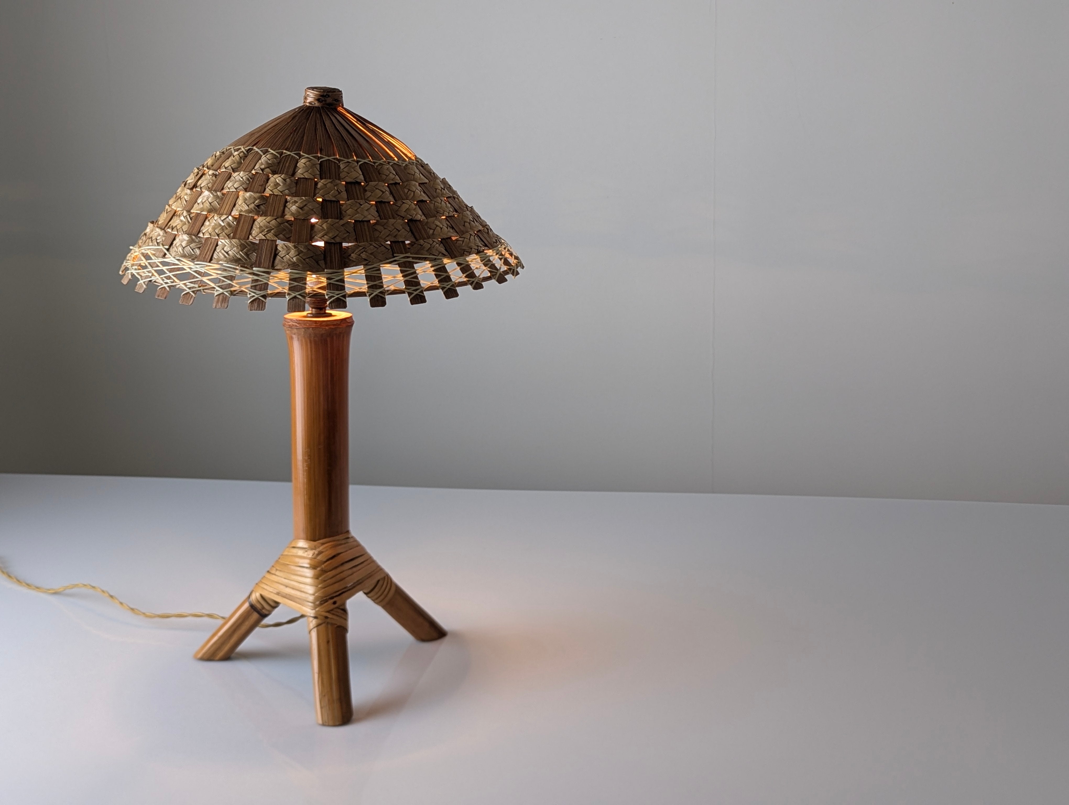 Mid_Century_Bamboo_and_Rattan_Table_Lamp_with_Woven_Shade,_1950s