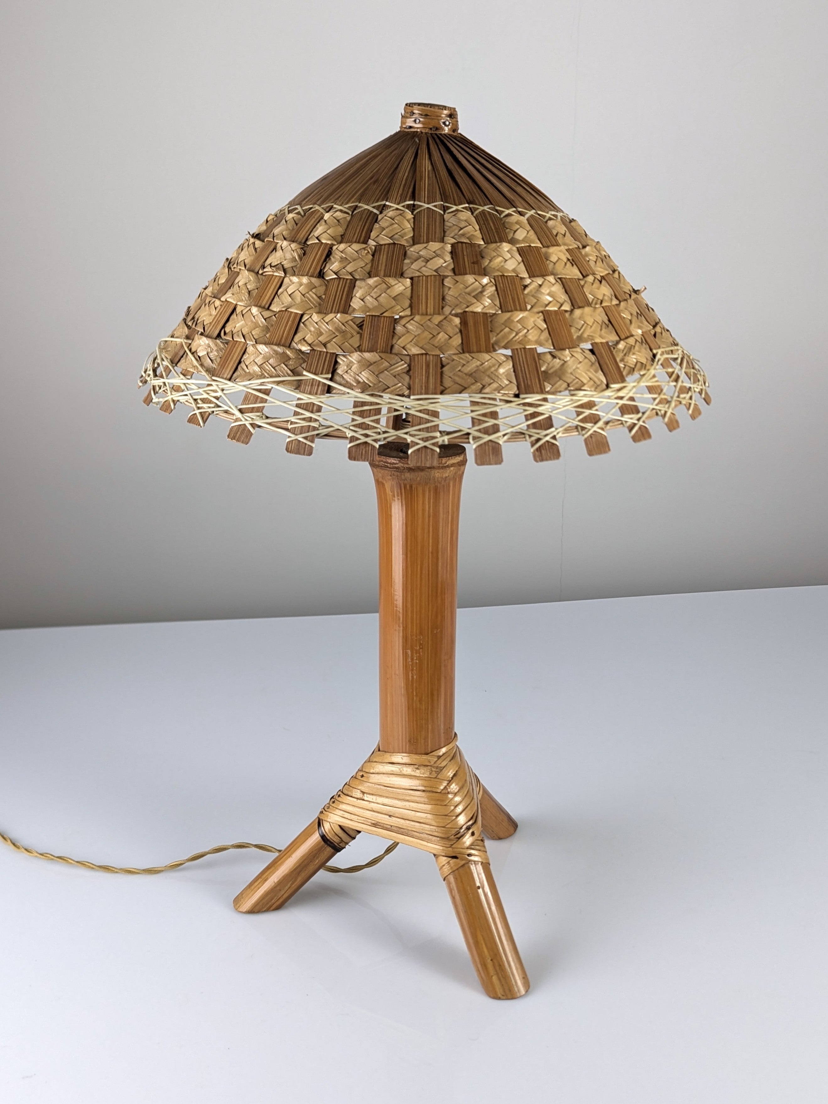 Mid_Century_Bamboo_and_Rattan_Table_Lamp_with_Woven_Shade,_1950s