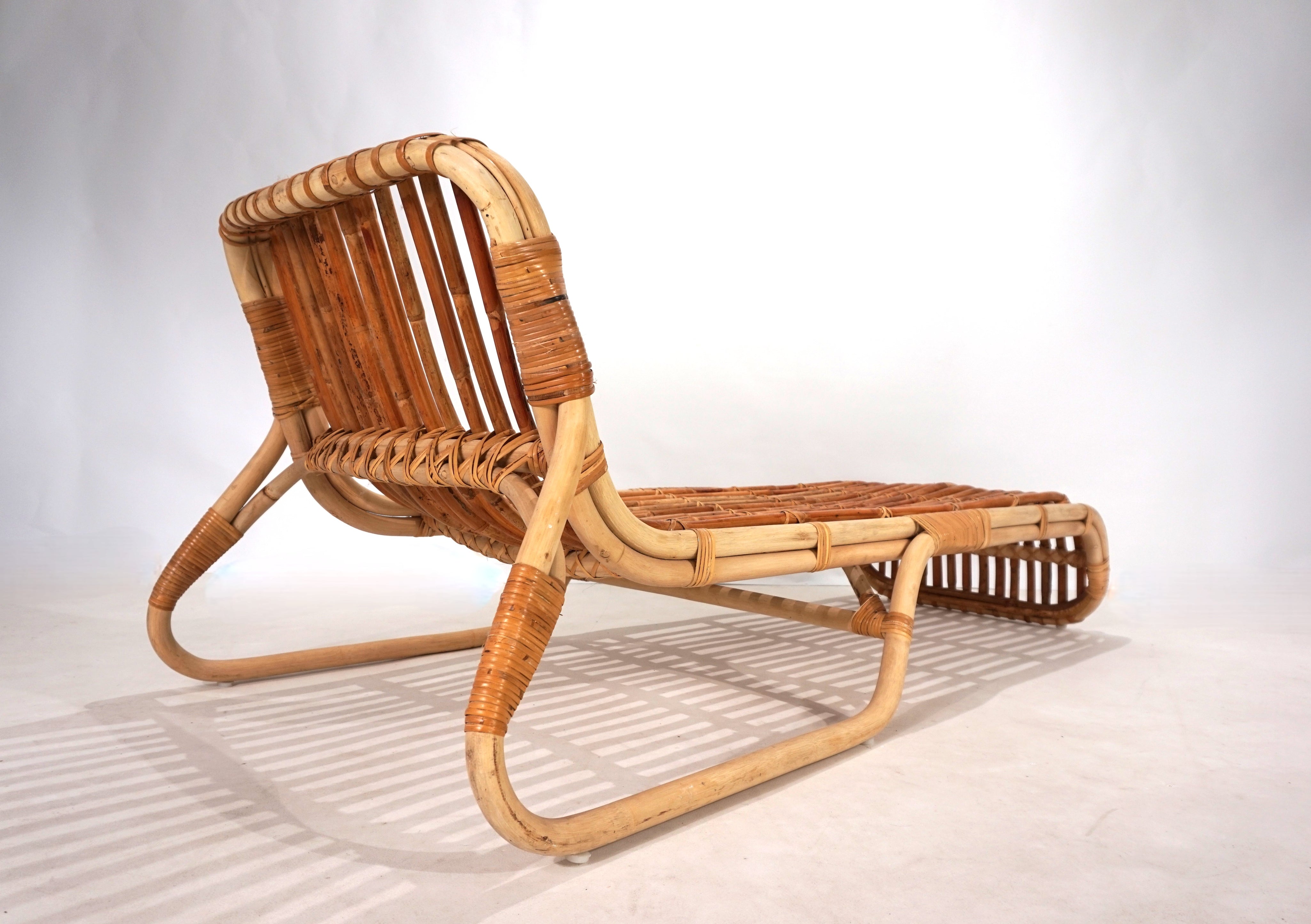 Bamboo_lounger_daybed,_1970s
