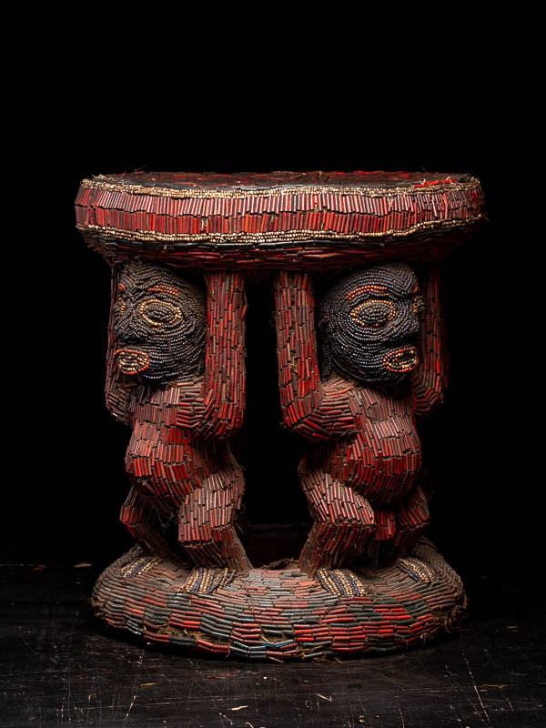 Bamileke_Beaded_Caryatid_Stool_with_Four_Figures_Cameroon