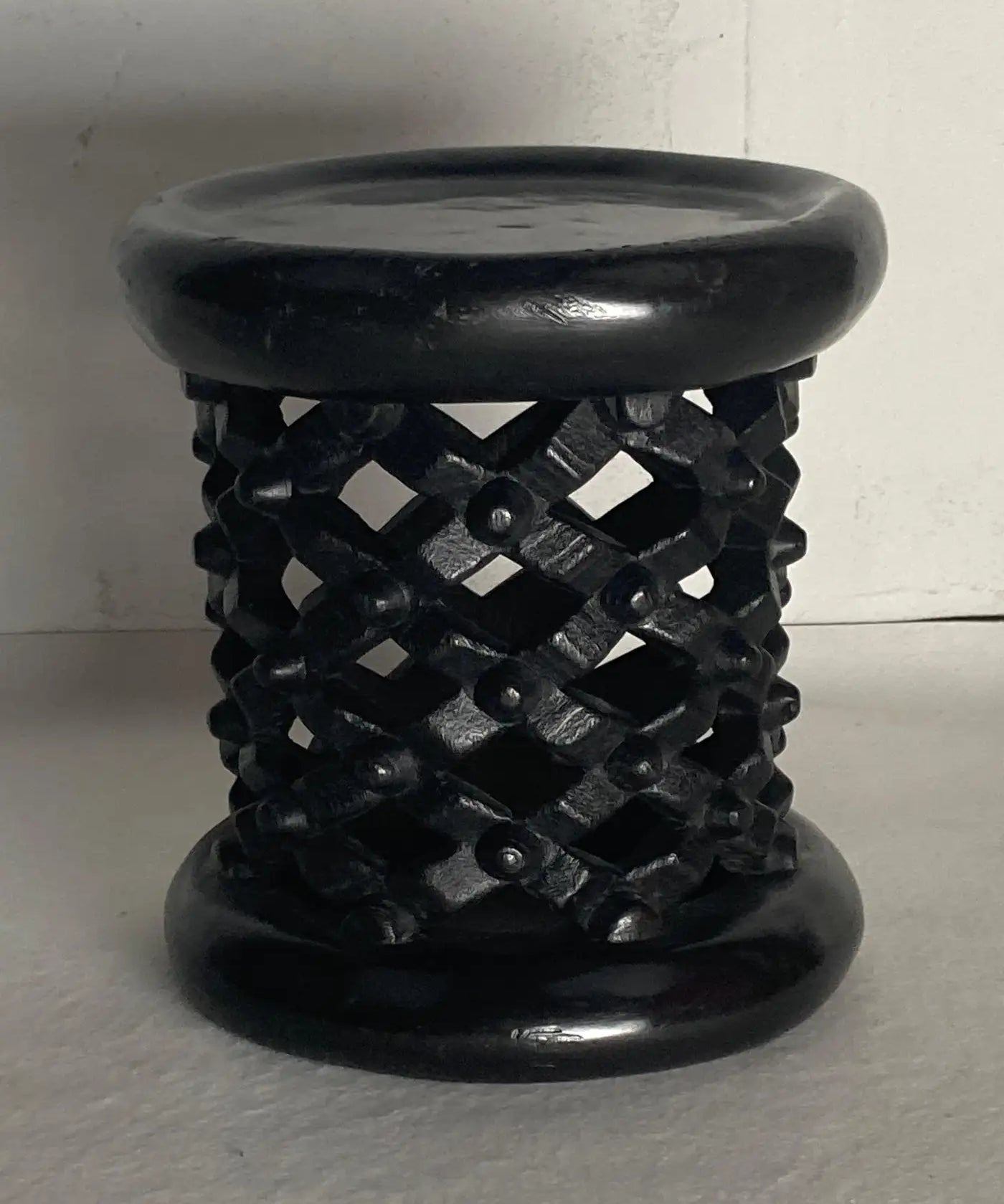 Bamileke_Low_Stool,_1970s,_Cameroon