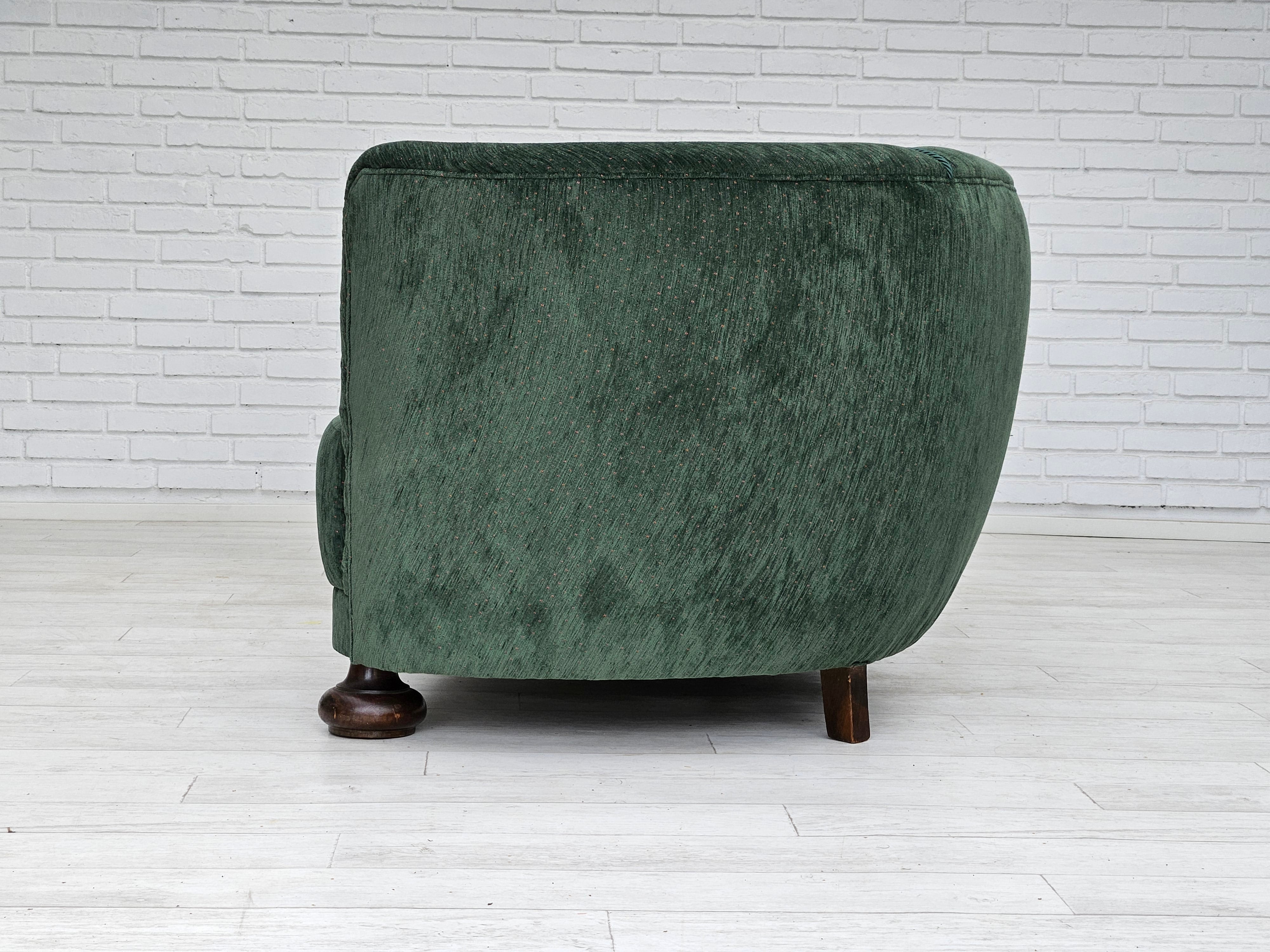 Banana_Three_Seater_Sofa_by_Danish_Manufacturer_1960s_Denmark