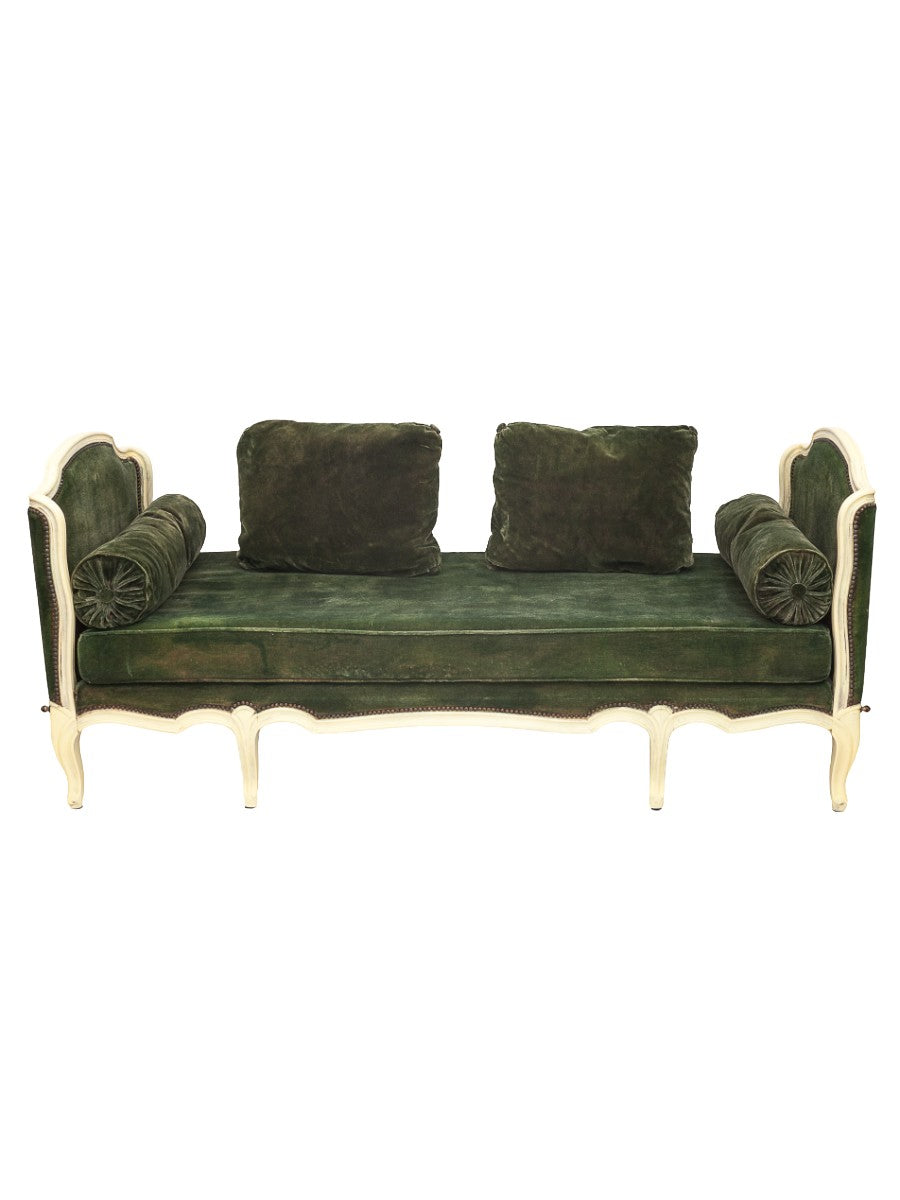 Banquette,_daybed_ancient_vintage