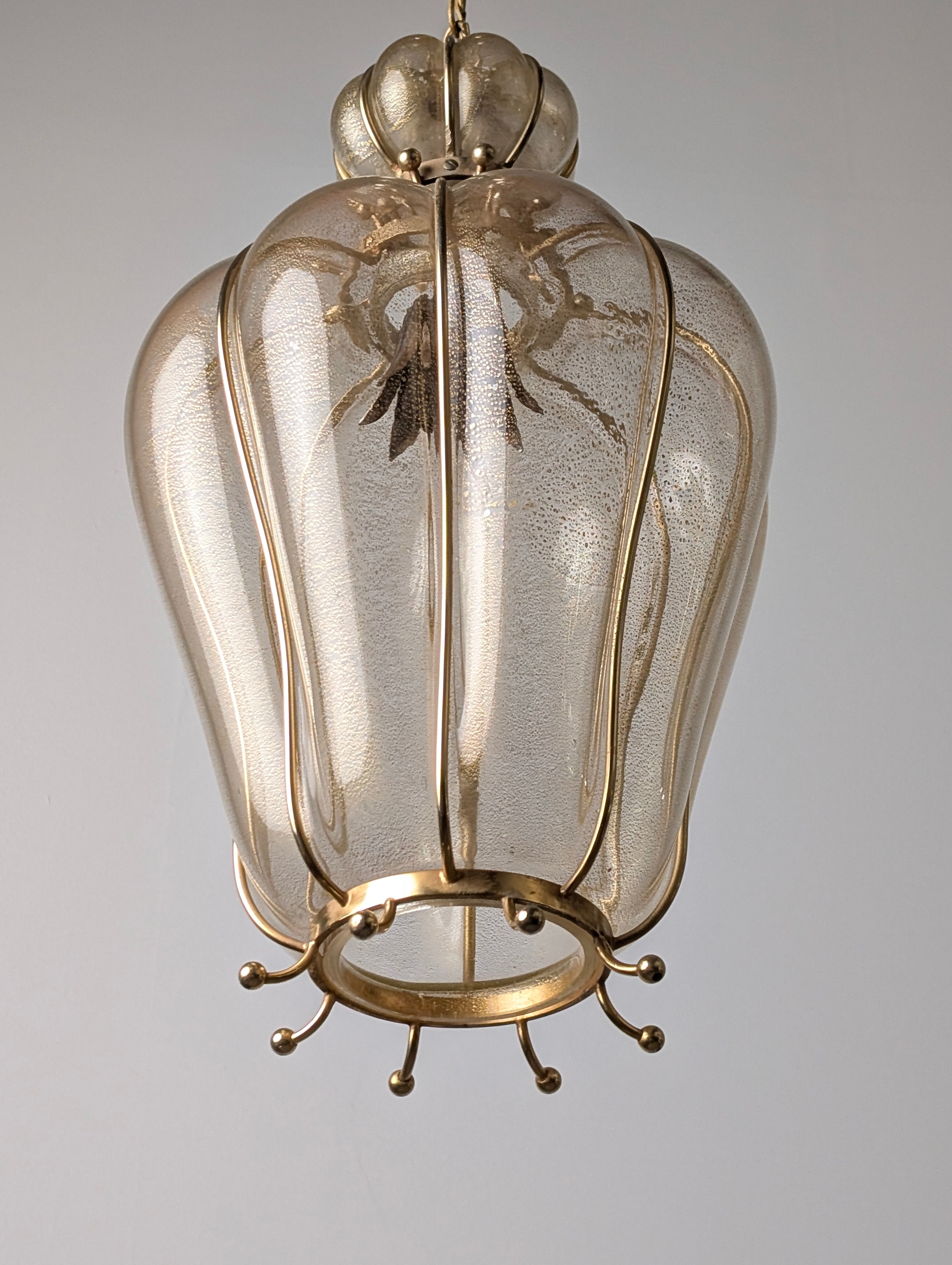 Barovier_&_Toso_Murano_Glass_Pendant_Lamp_with_24k_Gold_Flecks,_Italy_Mid_Century