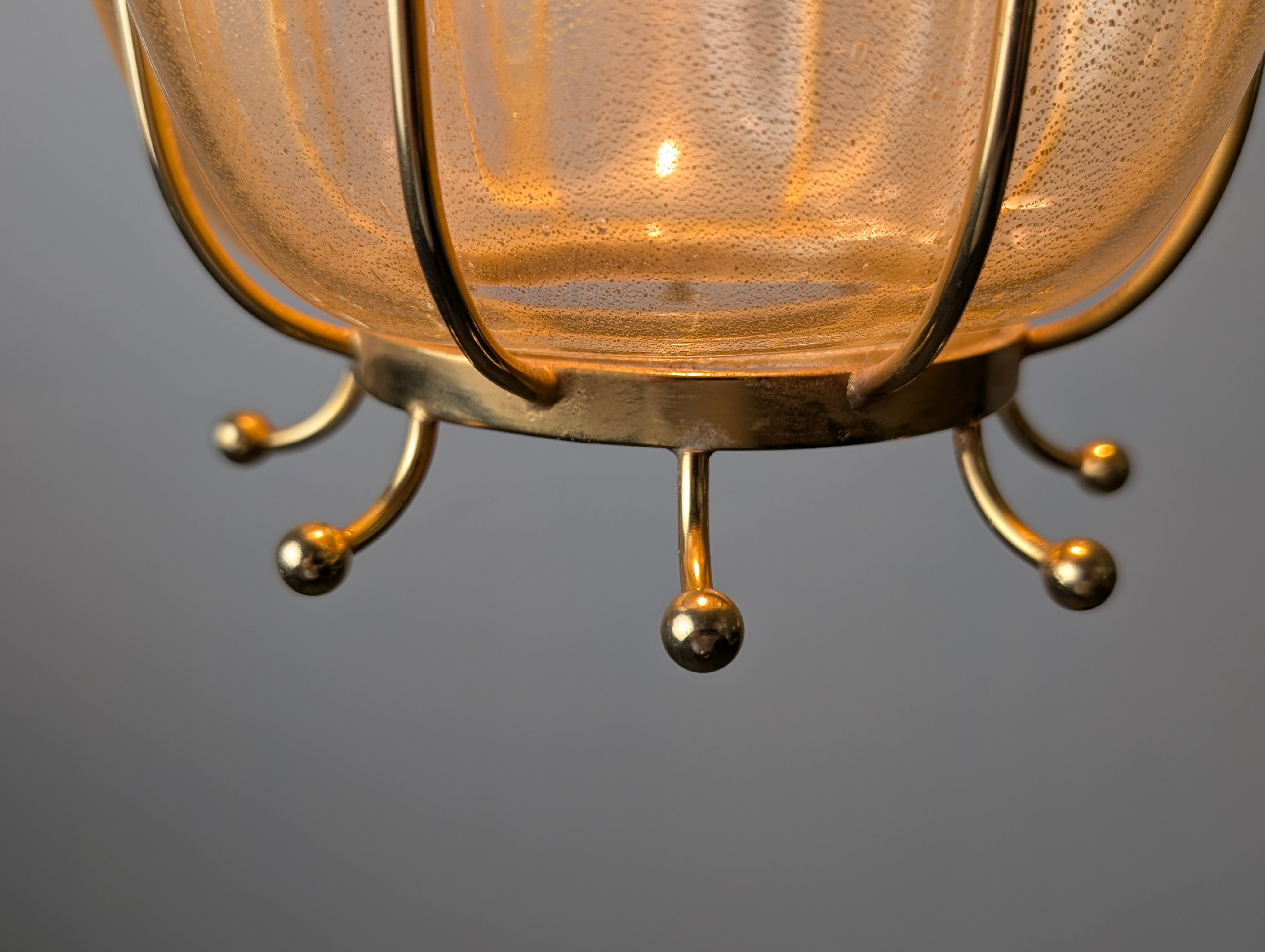 Barovier_&_Toso_Murano_Glass_Pendant_Lamp_with_24k_Gold_Flecks,_Italy_Mid_Century