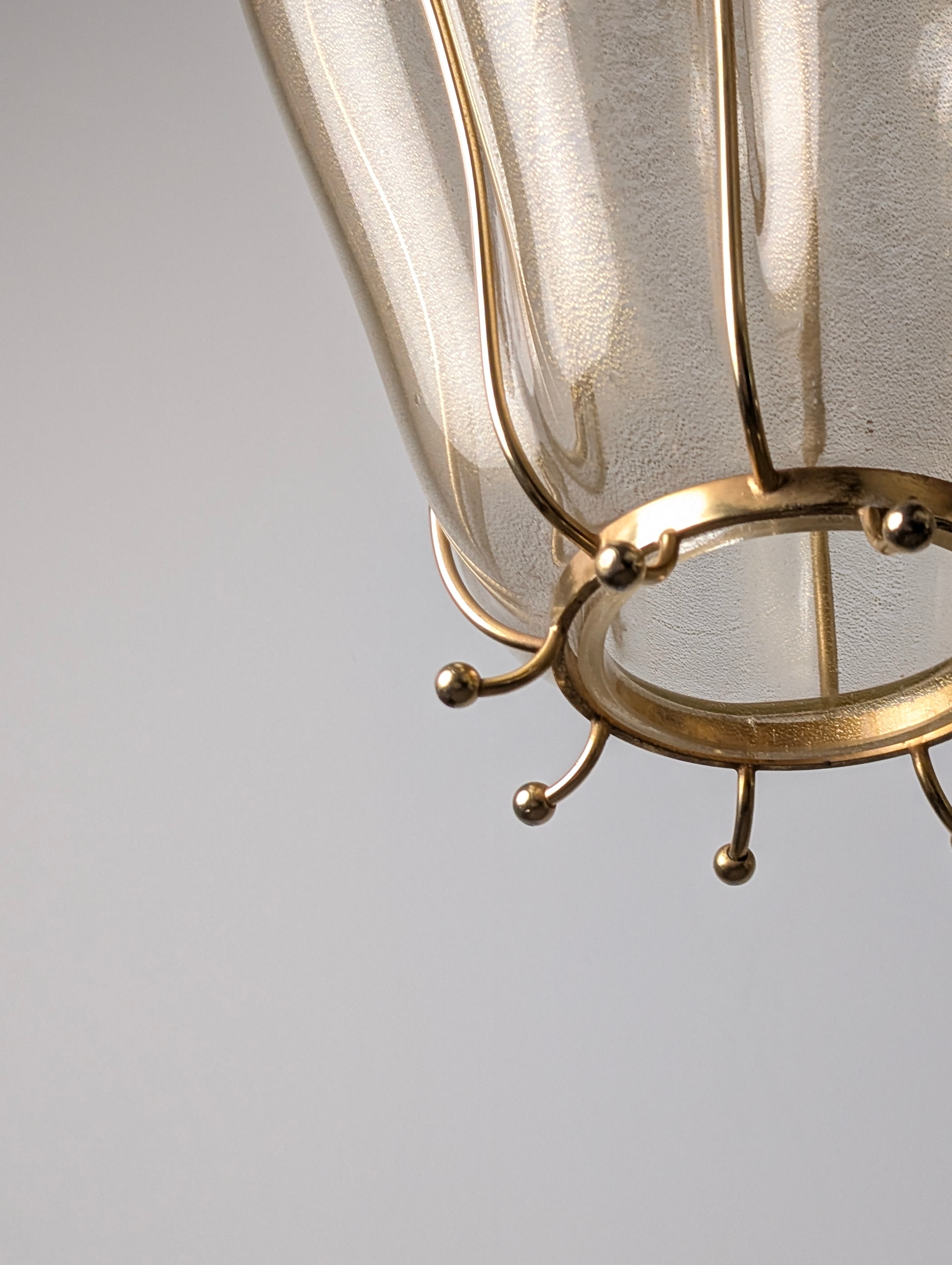 Barovier_&_Toso_Murano_Glass_Pendant_Lamp_with_24k_Gold_Flecks,_Italy_Mid_Century