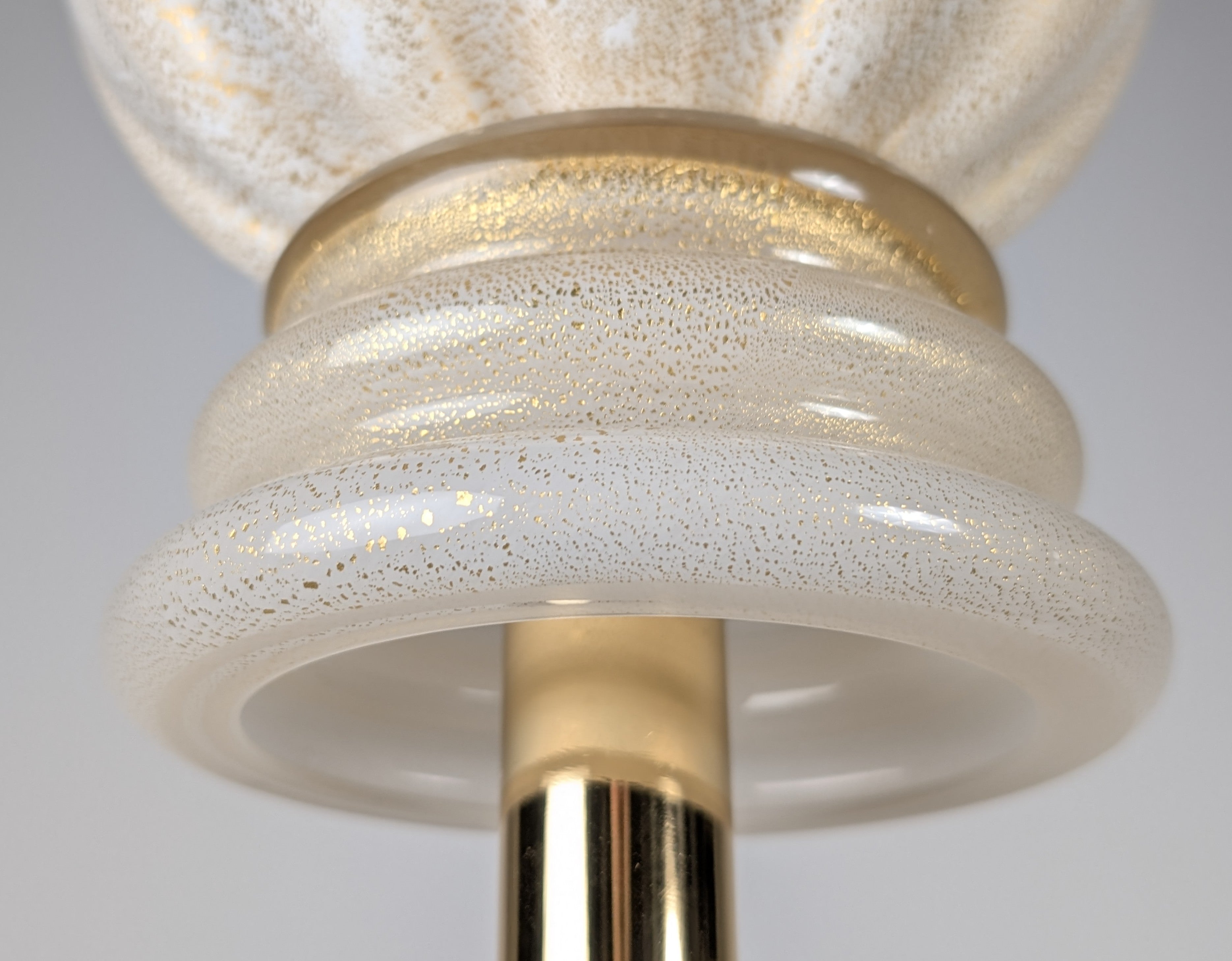 XII_Apostoli_Murano_Glass_Floor_Lamp_by_Barovier_&_Toso,_Gold_Leaf,_Italy,_2002