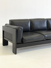 Bastiano_sofa_from_Afra_&_Tobia_Scarpa_for_Gavina