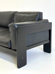 Bastiano_sofa_from_Afra_&_Tobia_Scarpa_for_Gavina