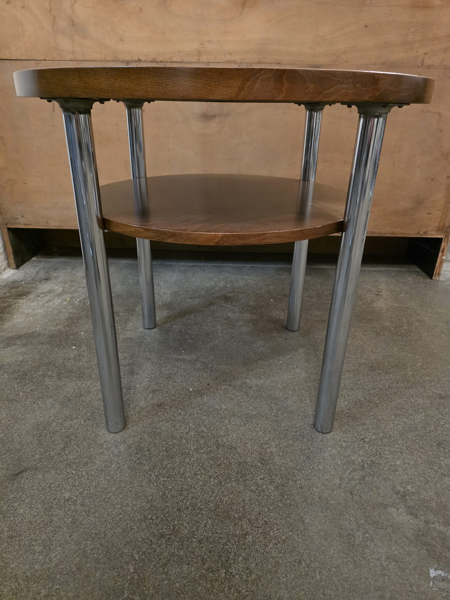 Bauhaus_Round_Coffee_Table,_1930s,_Germany