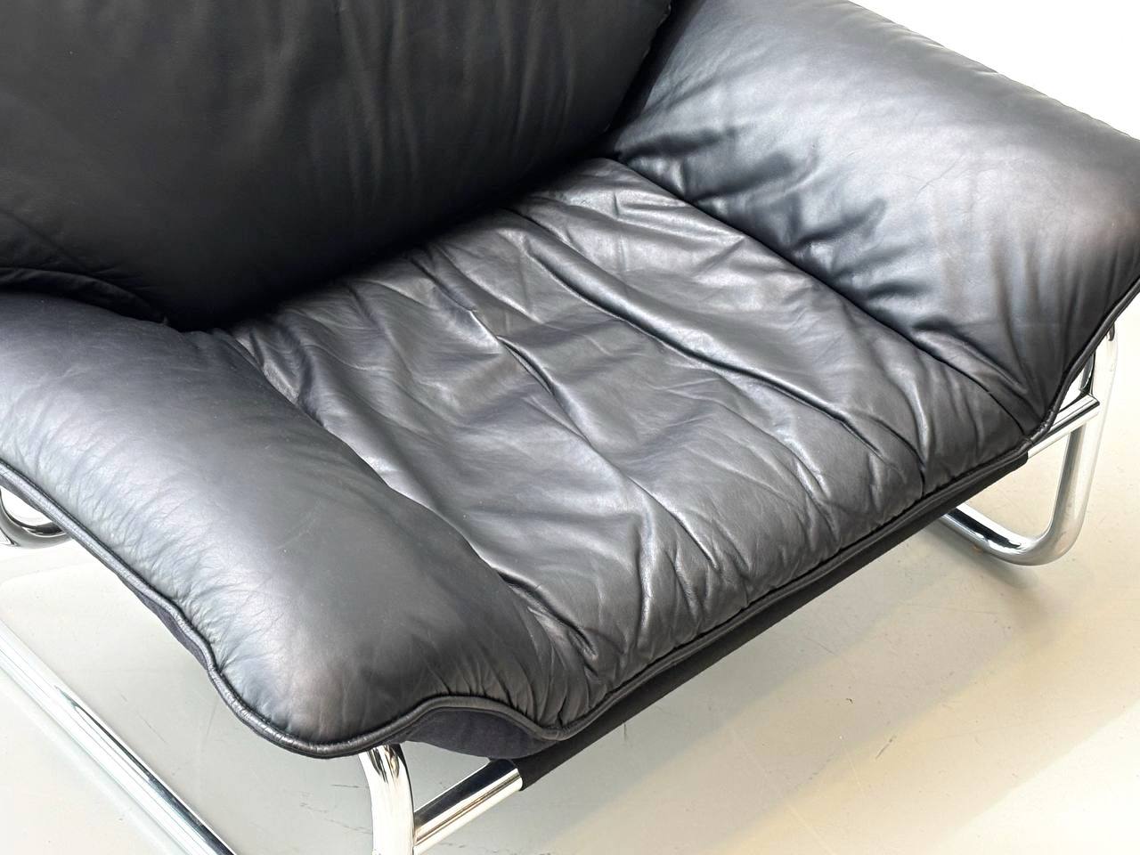 Bauhaus_lounge_chair_by_Johan_Bertil_Häggström_for_IKEA,_1970s
